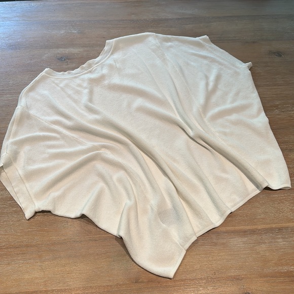 Wishlist Dolman Sleeve Top - Picture 3 of 3